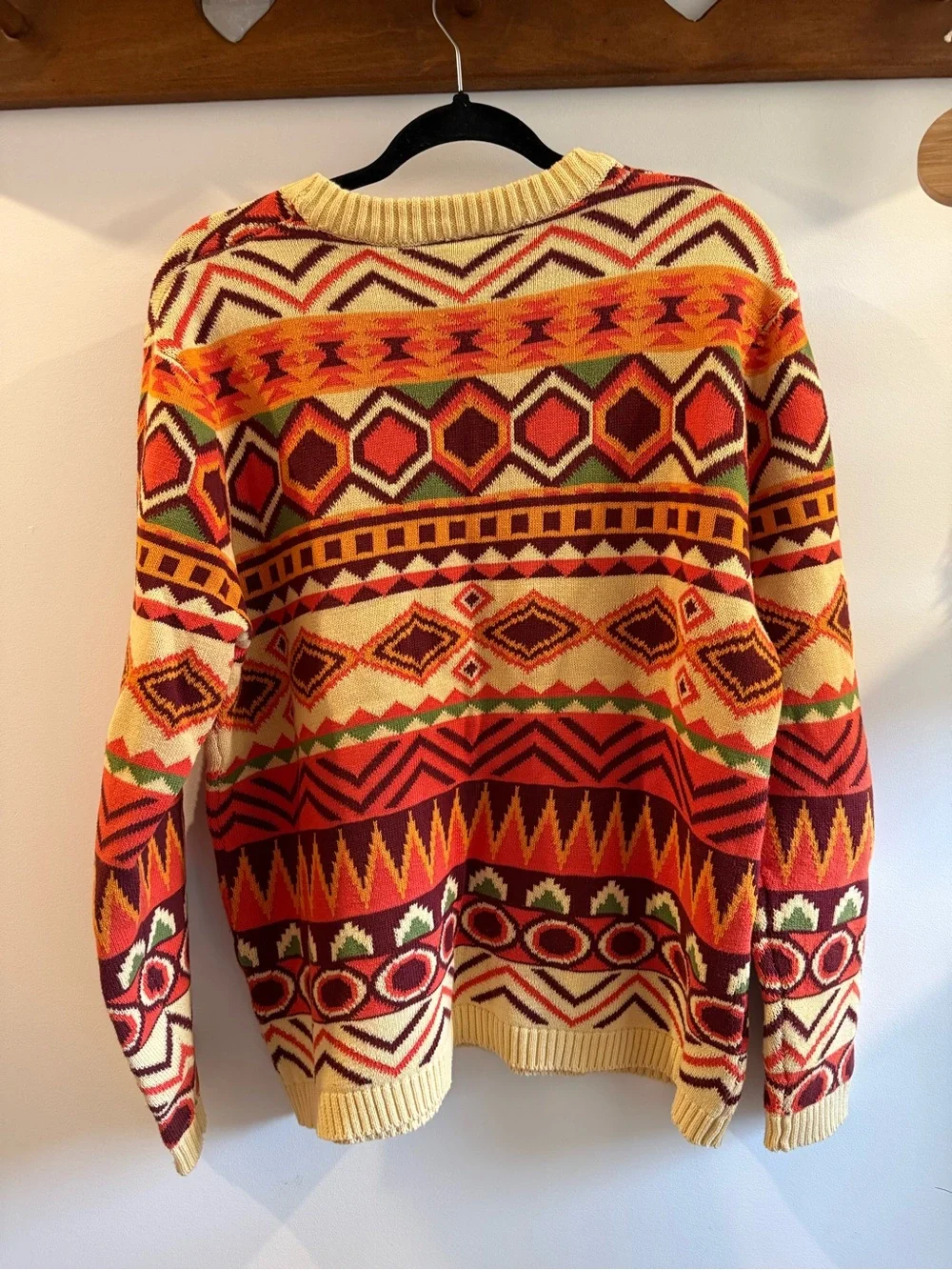 Crewneck Geometric Pattern Sweater in Red, Orange & Cream - Picture 6 of 6
